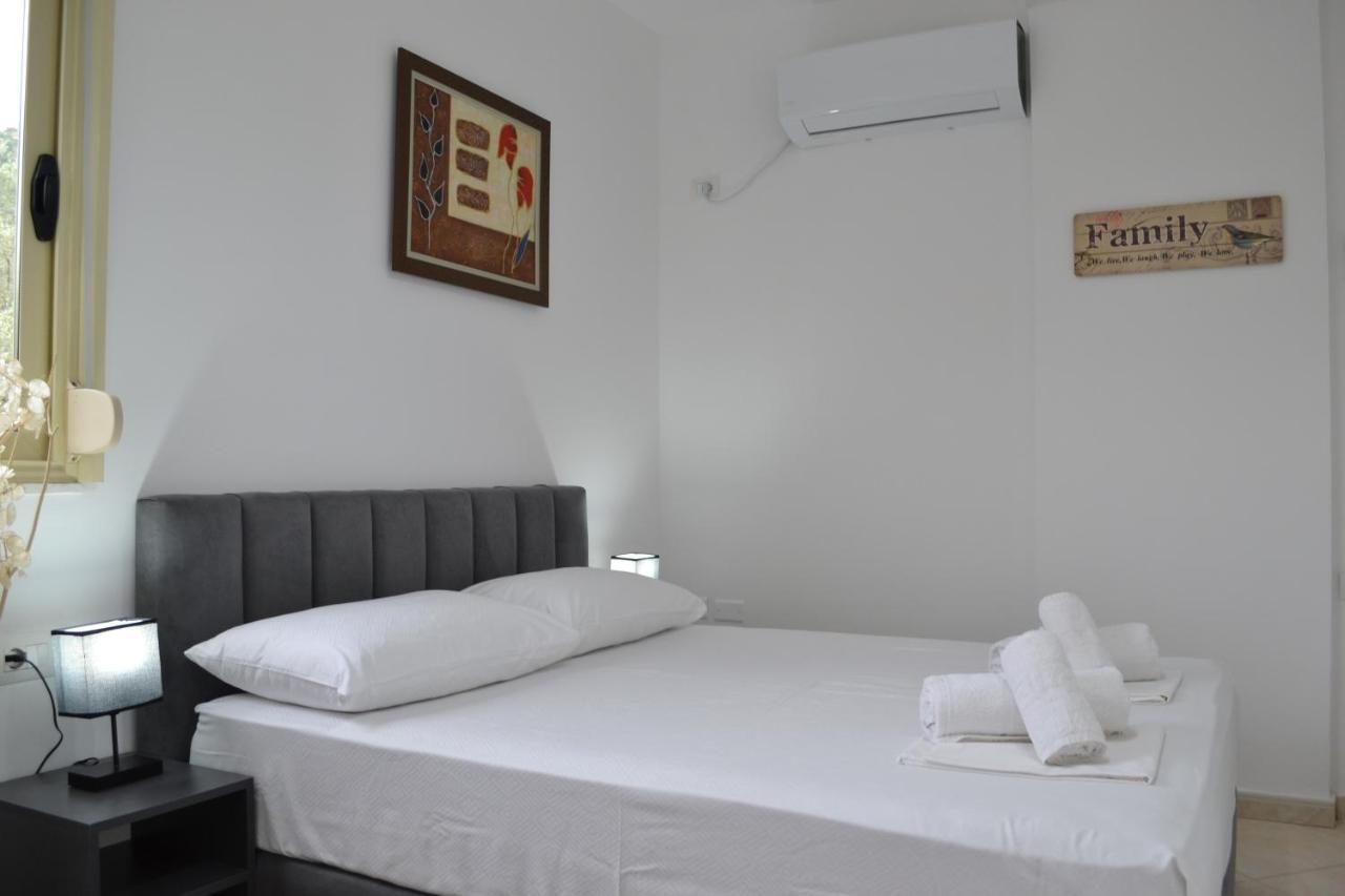 Vlorë Flowers & Green 2 Bedrooms Apartment & Box Garage מראה חיצוני תמונה