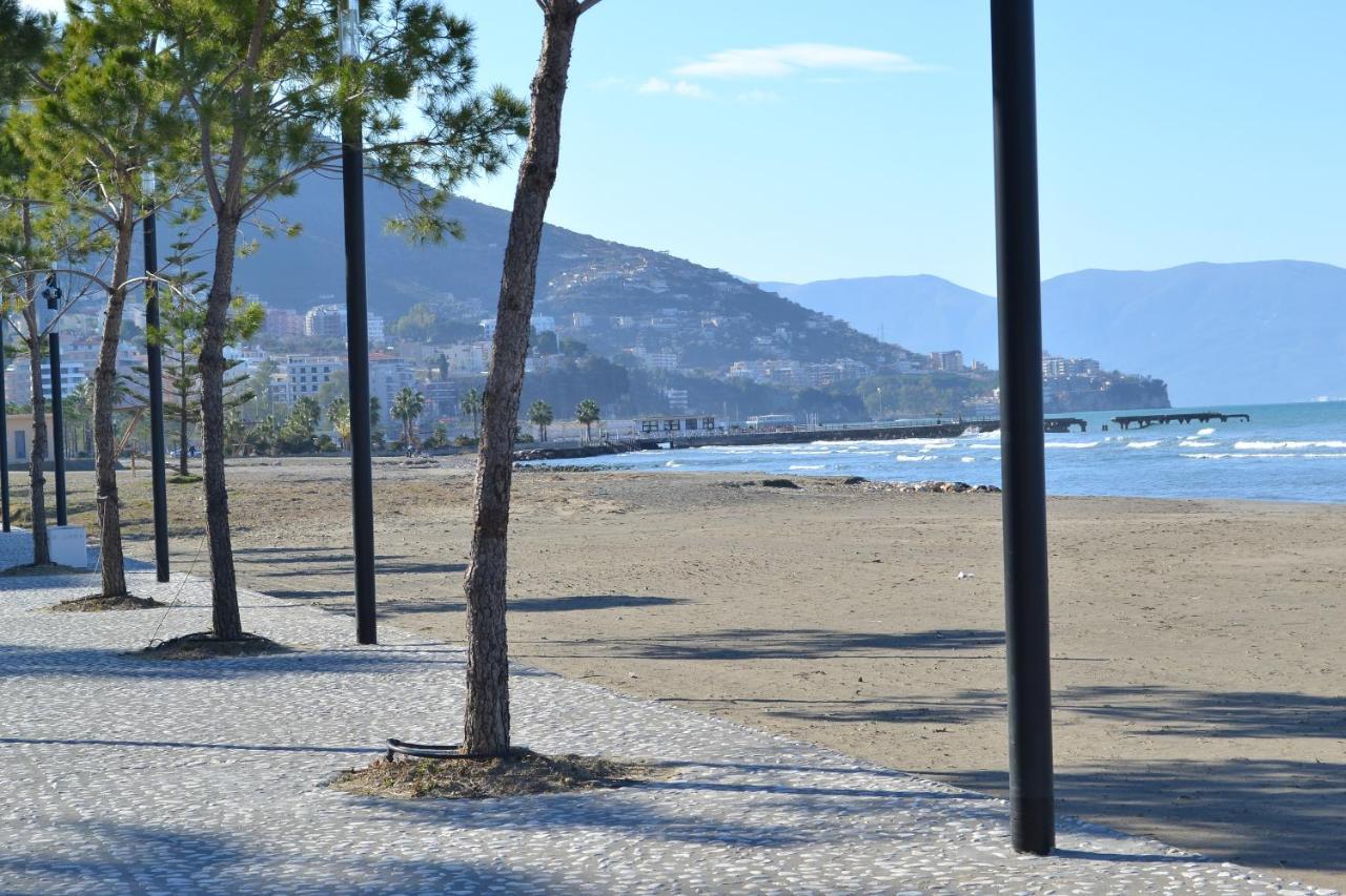 Vlorë Flowers & Green 2 Bedrooms Apartment & Box Garage מראה חיצוני תמונה